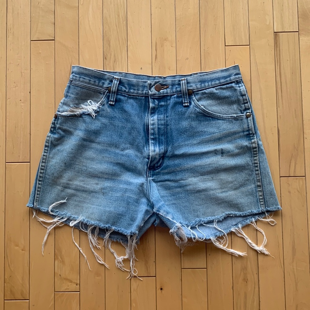 Wrangler cut off shorts